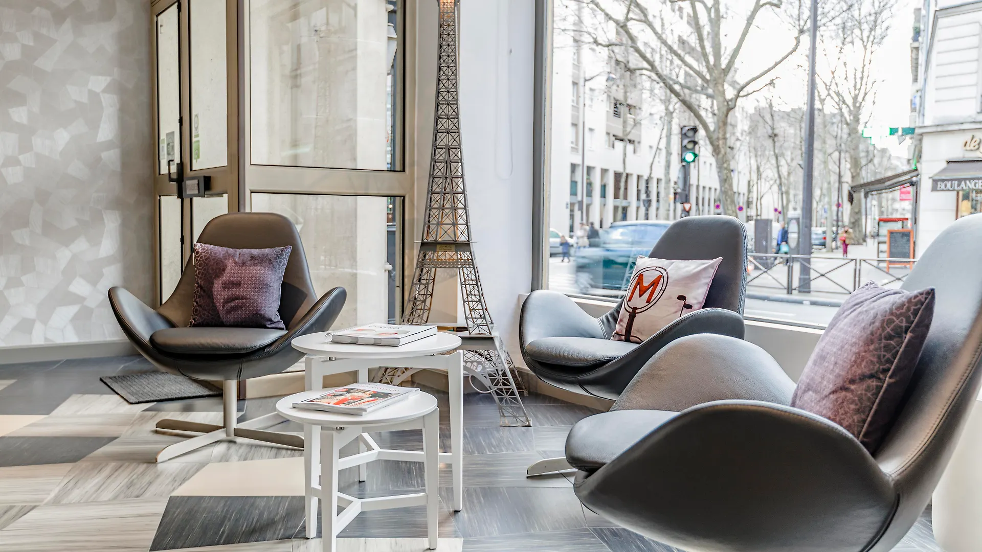 Eiffel Kennedy Hotel 3*