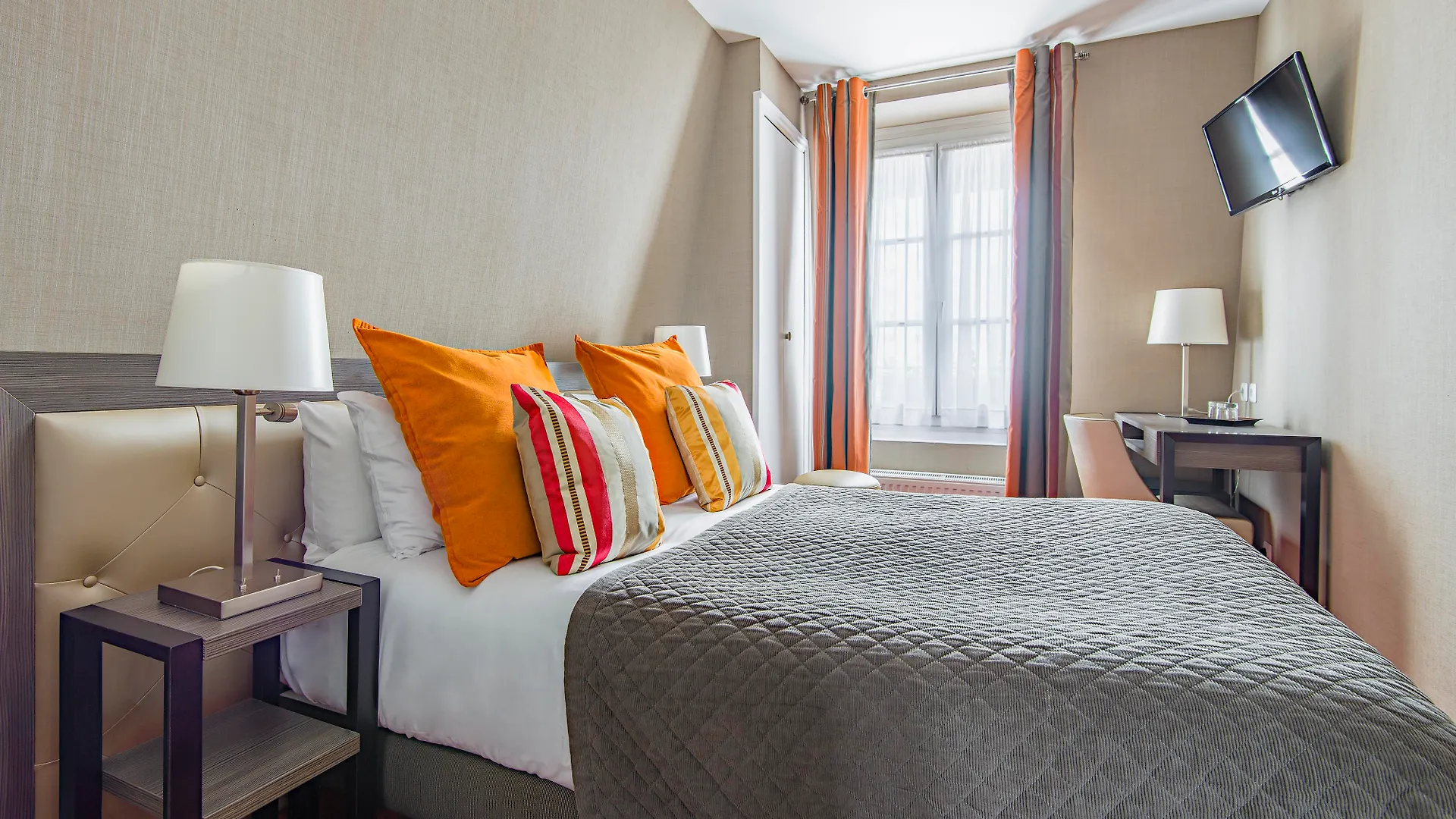 Hotel Eiffel Kennedy