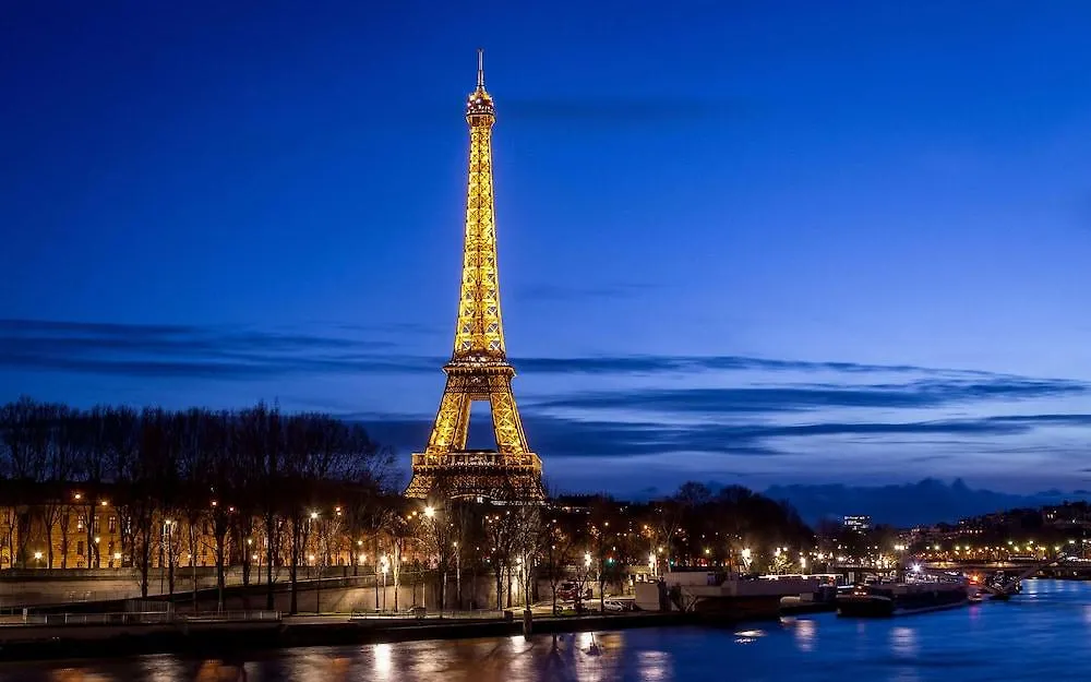 Hotel Eiffel Kennedy Paris