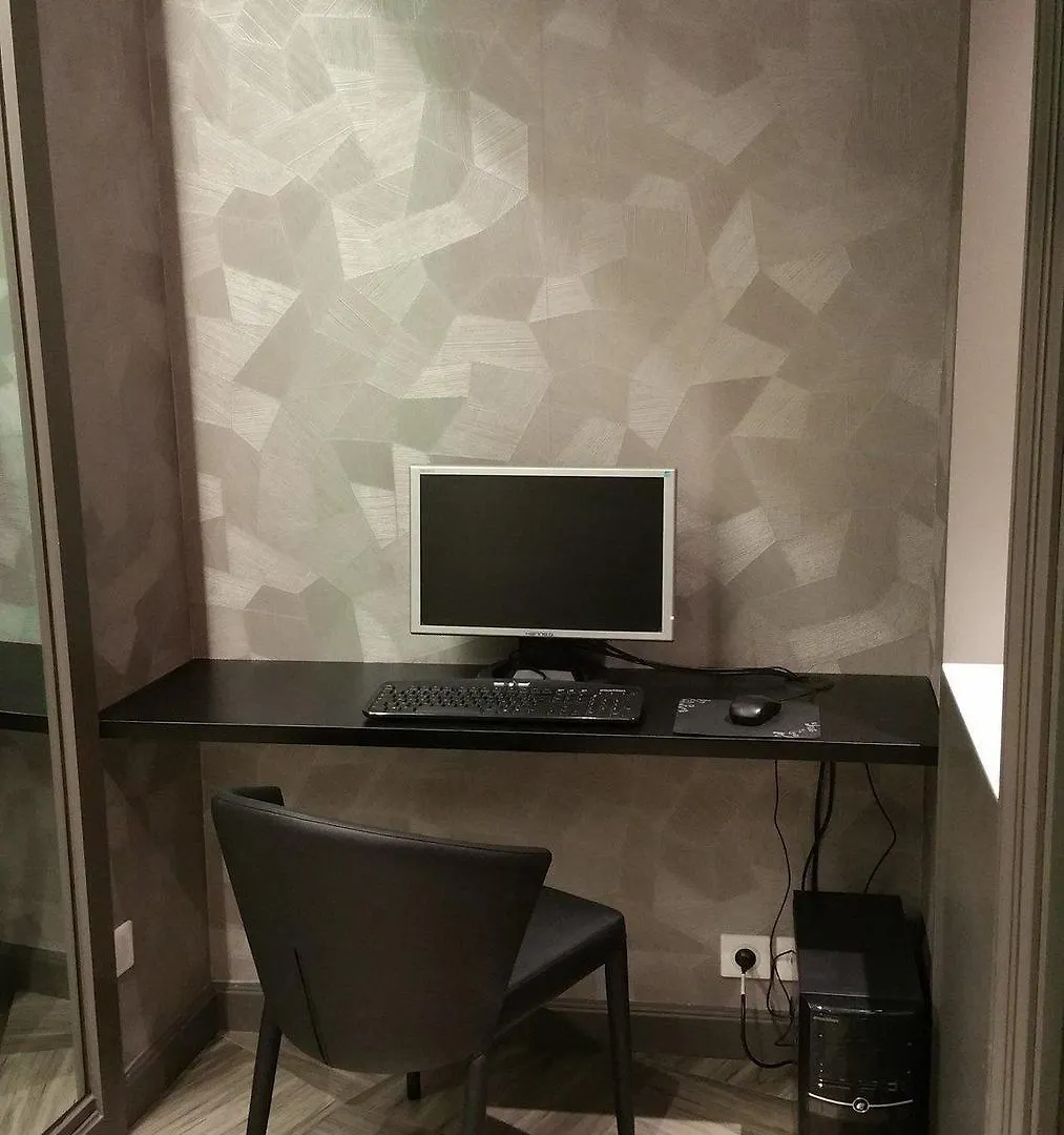 Hotel Eiffel Kennedy Paris